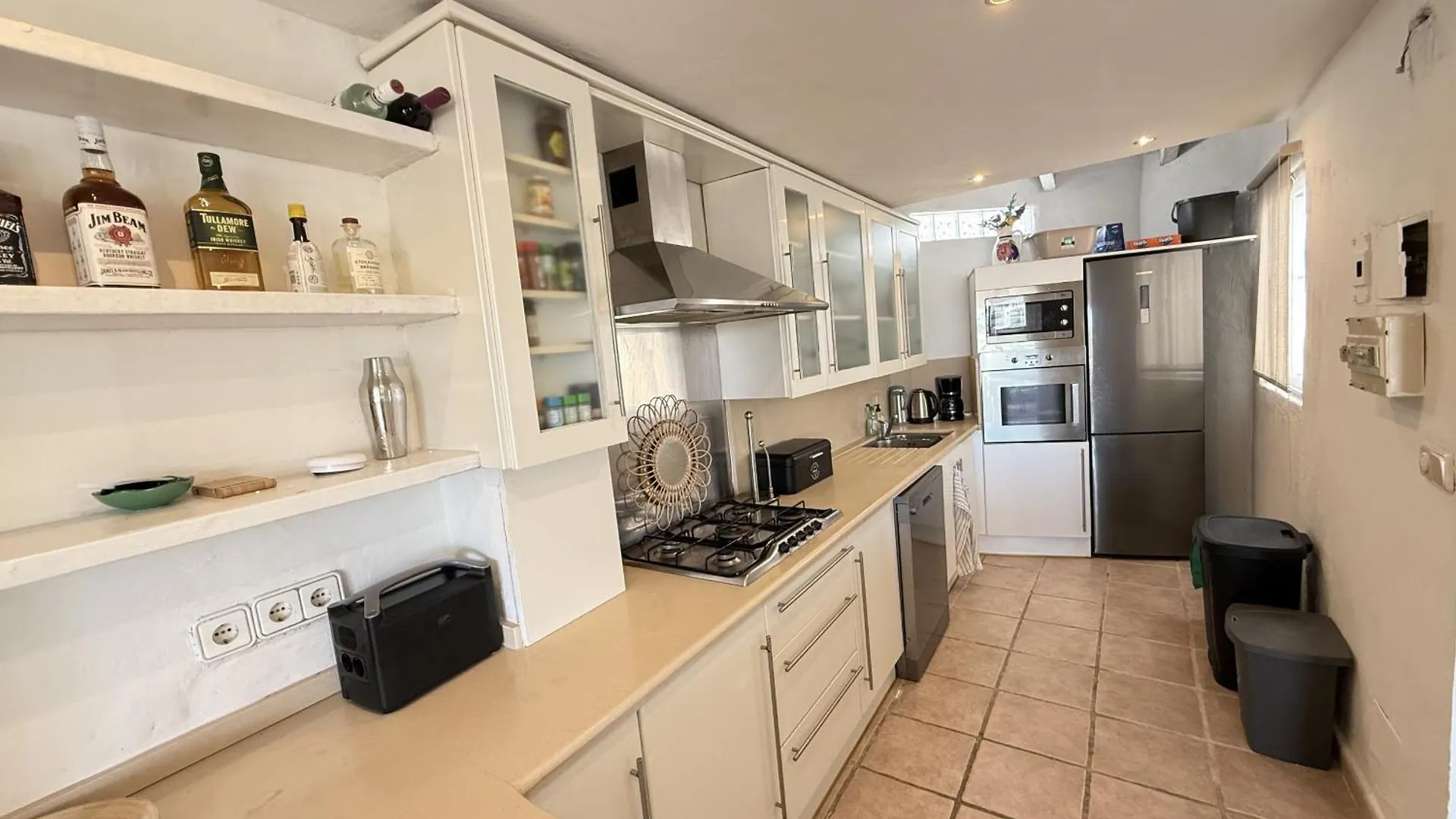 Cozy 3-Bedroom Townhouse In Calahonda MIJAS COSTA